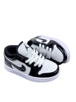 Jordan 1 Low Panda""