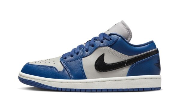 jordan-air-jordan-1-low-wmns-french-blue_21509839_47076514_1000.jpg jordan-air-jordan-1-low-wmns-french-blue_21509839_47076514_1000.jpg