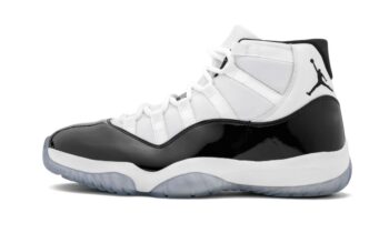 Air Jordan 11 Retro Concord""