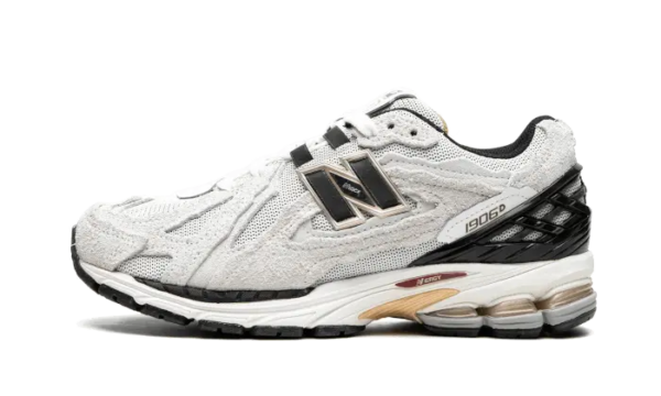 new-balance-1906r-protection-pack-reflection-4_1.png